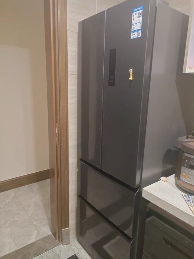 尺寸刚好核实，容量不大不小刚刚好，颜色时