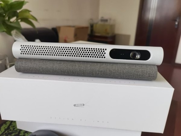 外形外观:时尚便携音质音效:音效很好