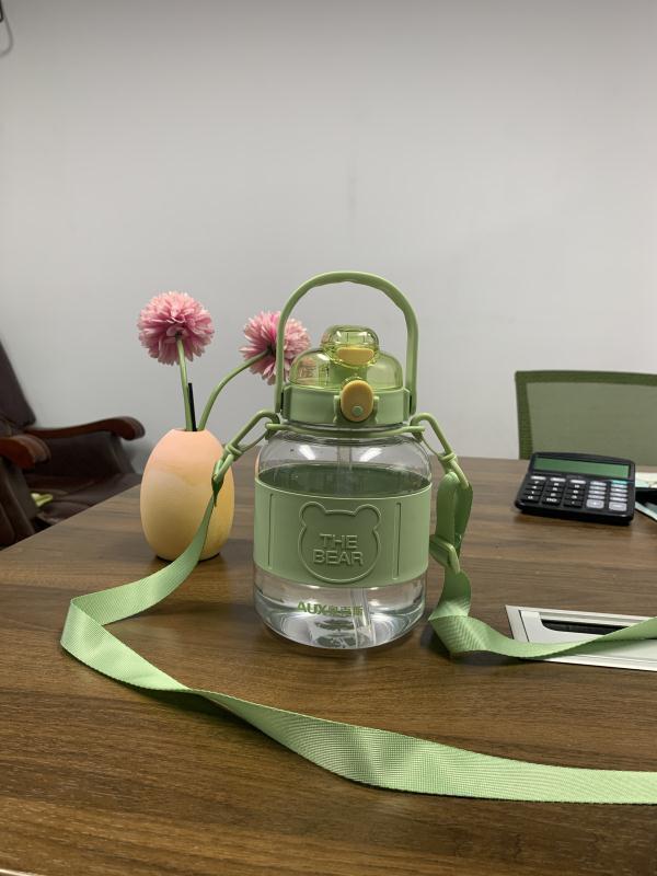 这个吸管杯真不错🥳🥳，颜值很高哦，容量对