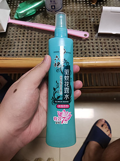 六神 驱蚊花露水 冰莲香型 180ml