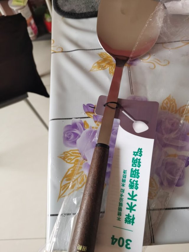 非常好用，厨具基本都选双*的，握感也好，