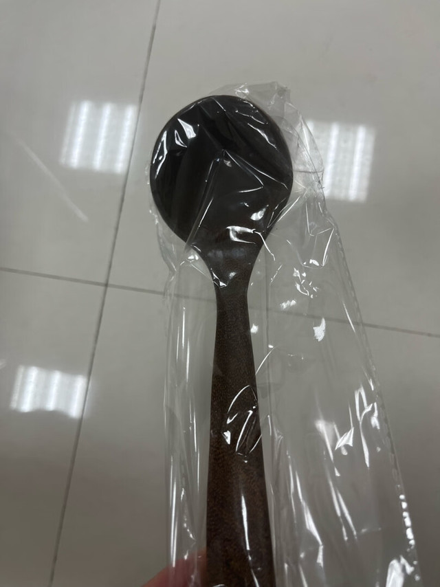 鸡翅木的勺子很喜欢，之前就想买啦，这次趁