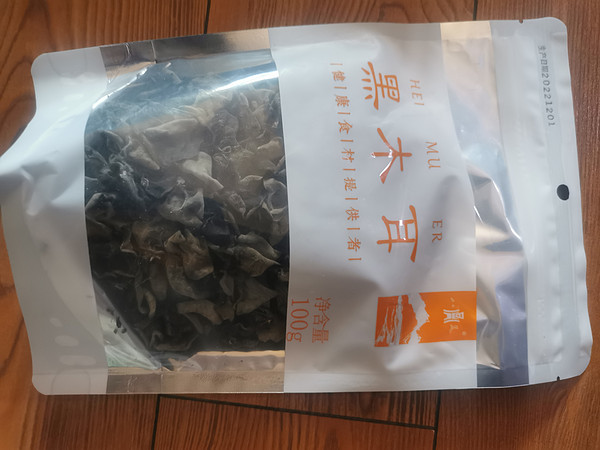 刚刚收到，还没吃，看起来不错。头天晚上