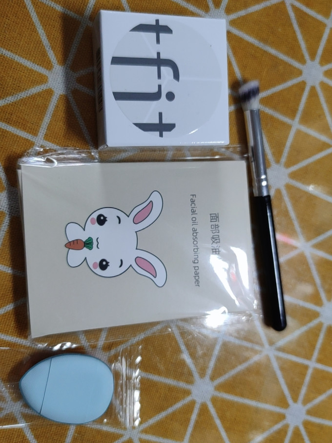遮瑕膏