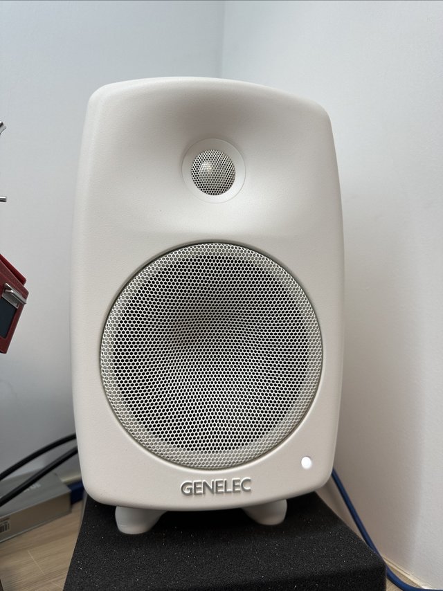 中年大叔的第一套监听音箱，真力G3