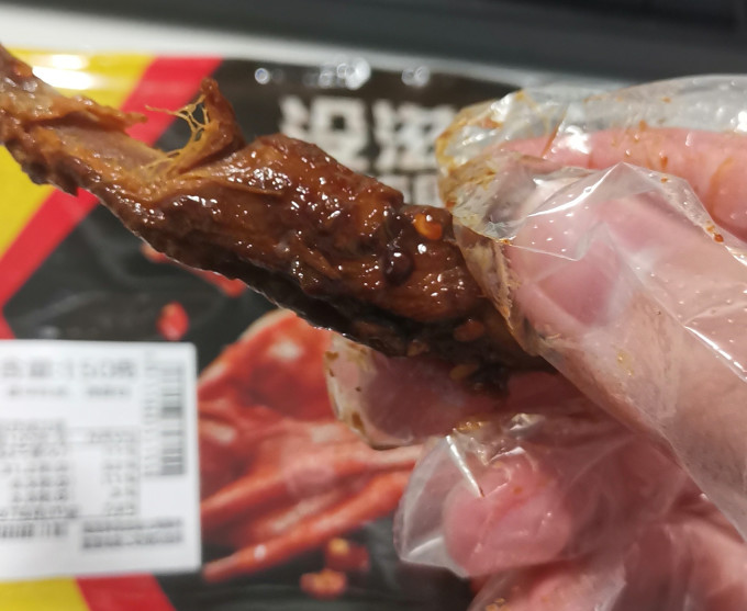 周黑鸭肉干肉脯