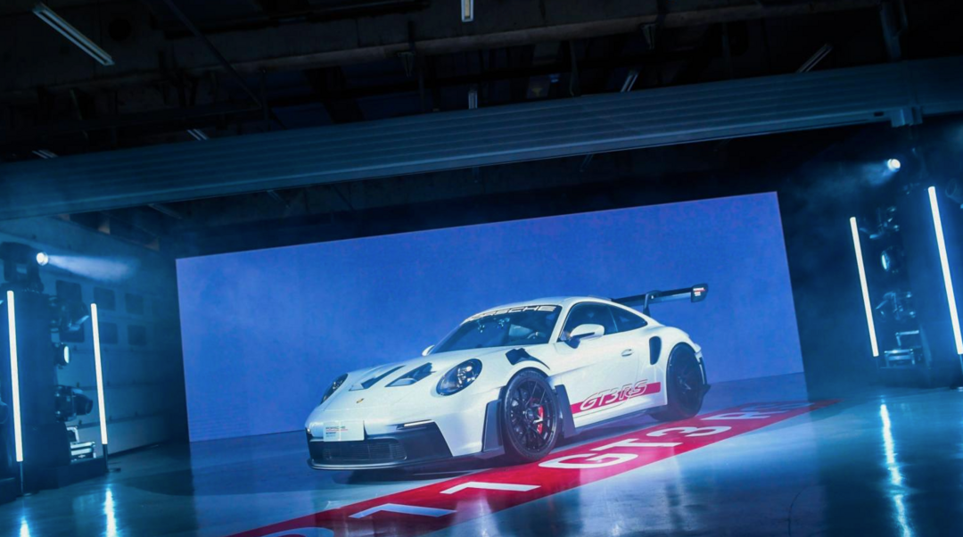 全新911 GT3 RS公布售价，售300.9992万，究极赛道机器！