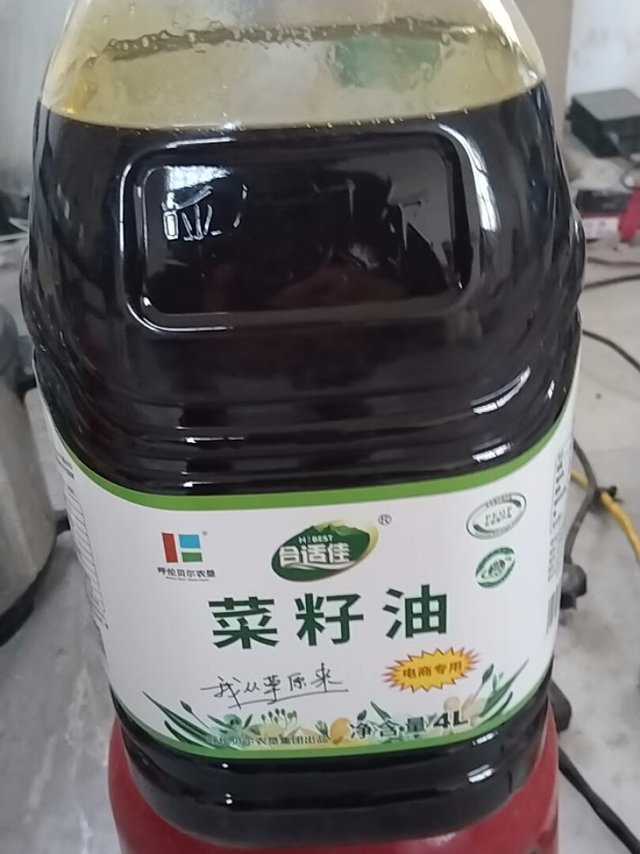 货真价实菜籽油,味好,价好,炒菜味香,