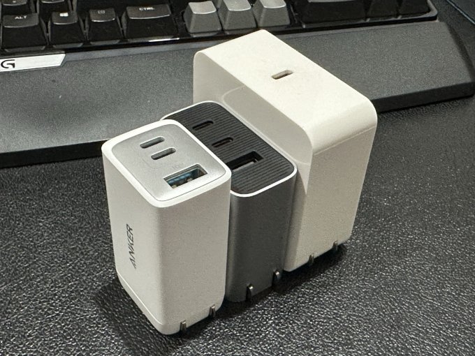 安克充电器