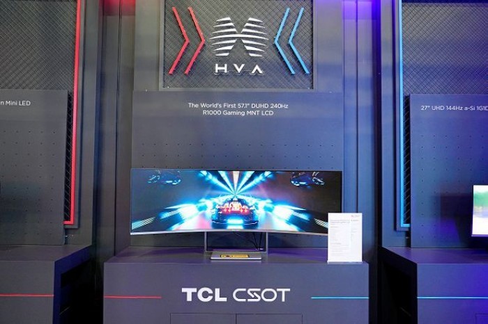 TCL华星秀“肌肉”：展出极窄边框OLED屏、47.5英寸汽车专用屏、以及AR/VR头显屏等