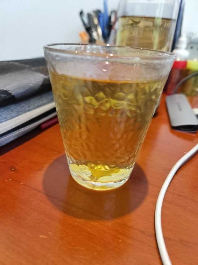 颜值很高的玻璃杯。