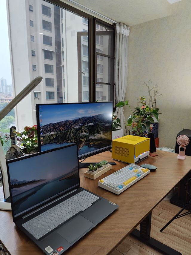 小机箱大容量，这可比迷你主机强悍多了