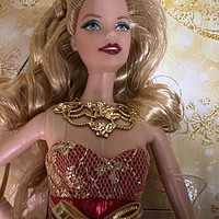 生活用品 篇十九：2014 Holiday Barbie 玩具套装，放了快10年了，现在看还是这么精致、完美！