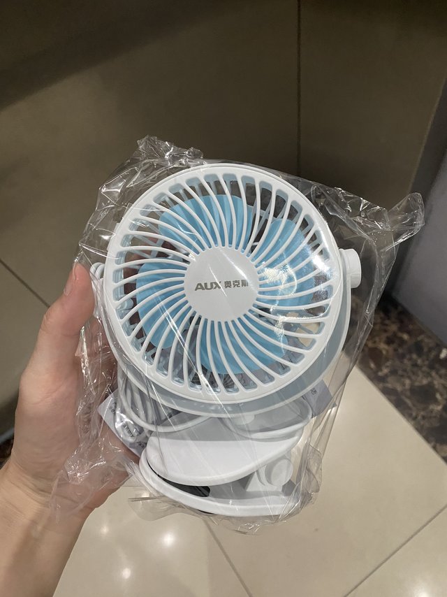 个头很小,但很有劲儿