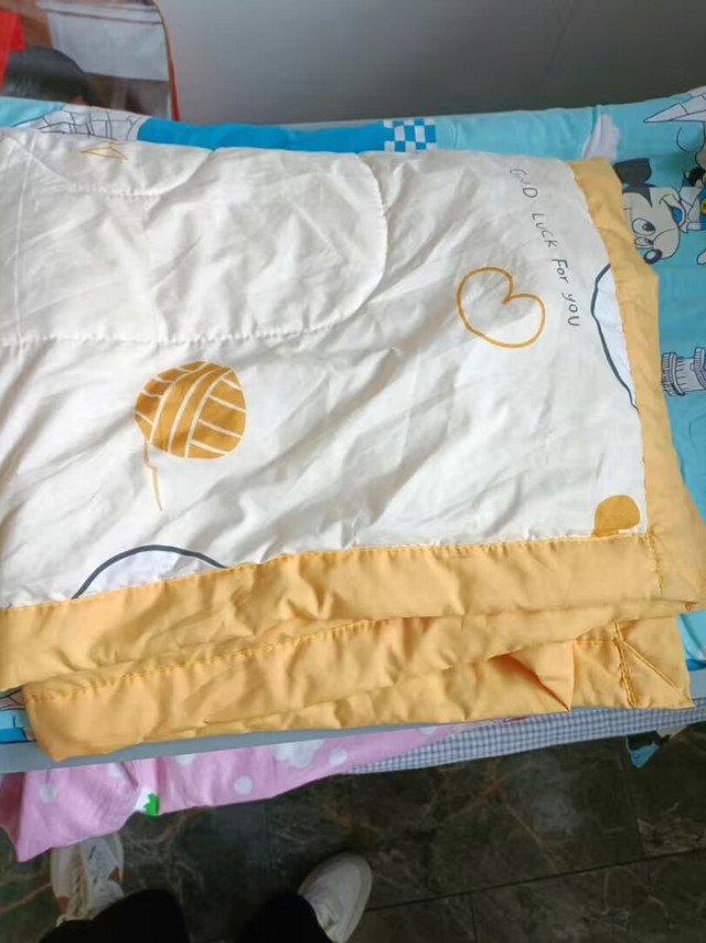 空调被收到了，挺不错的，而且，服务这方面