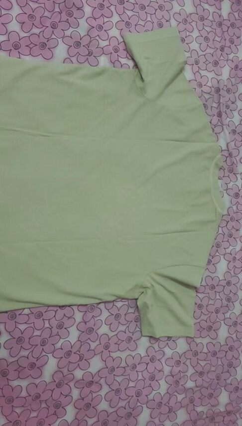 衣服做工超好，纯棉面料，手感柔软细腻，胸