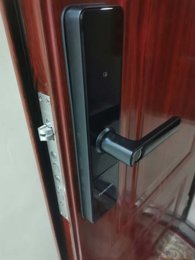 虽然只是基础款，功能已经足够，使用起来确