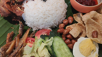 旅游美食 篇十五：典雅大气的东南亚餐厅~环境优美！ 