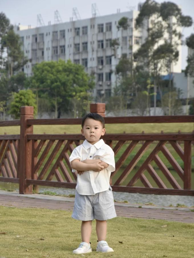牧童童鞋