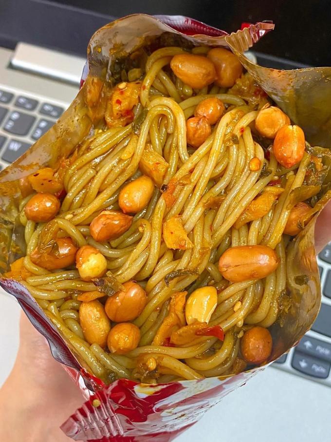 渣渣灰其他方便食品