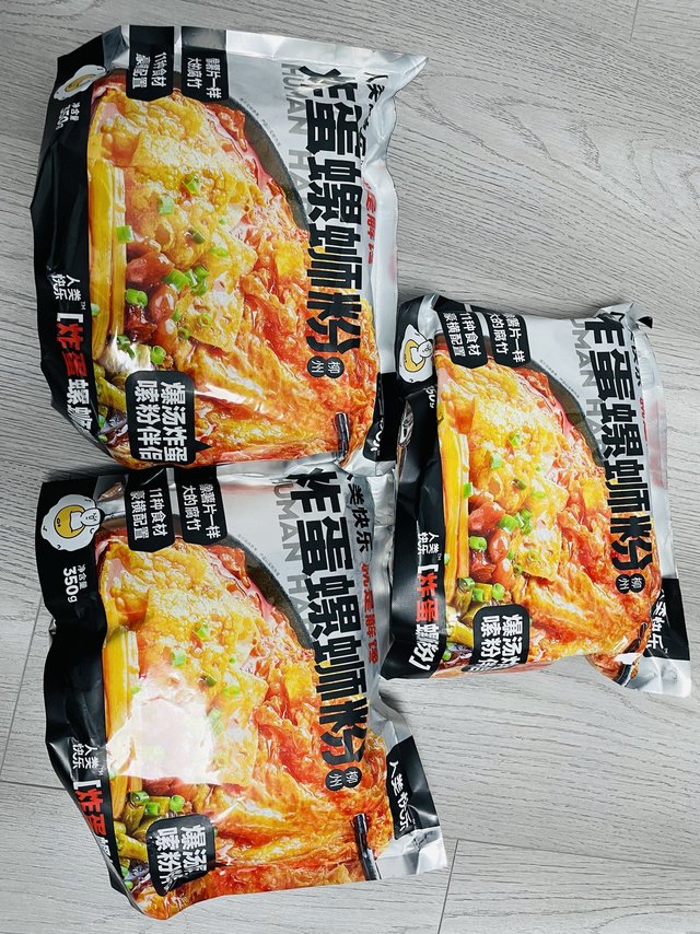 嗦粉需谨慎之臭香臭香人类快乐炸蛋螺蛳粉