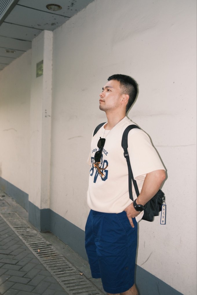 马登男士T恤