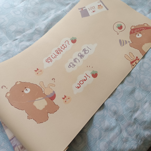 灵蛇游戏鼠标垫，触感顺滑，耐用耐磨