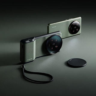 小米 13 Ultra 专业摄影套装开启预约，明日正式发售