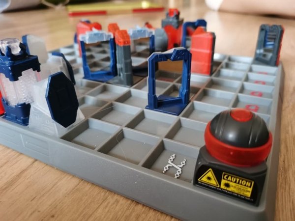 thinkfun的玩具非常有意思，设计精