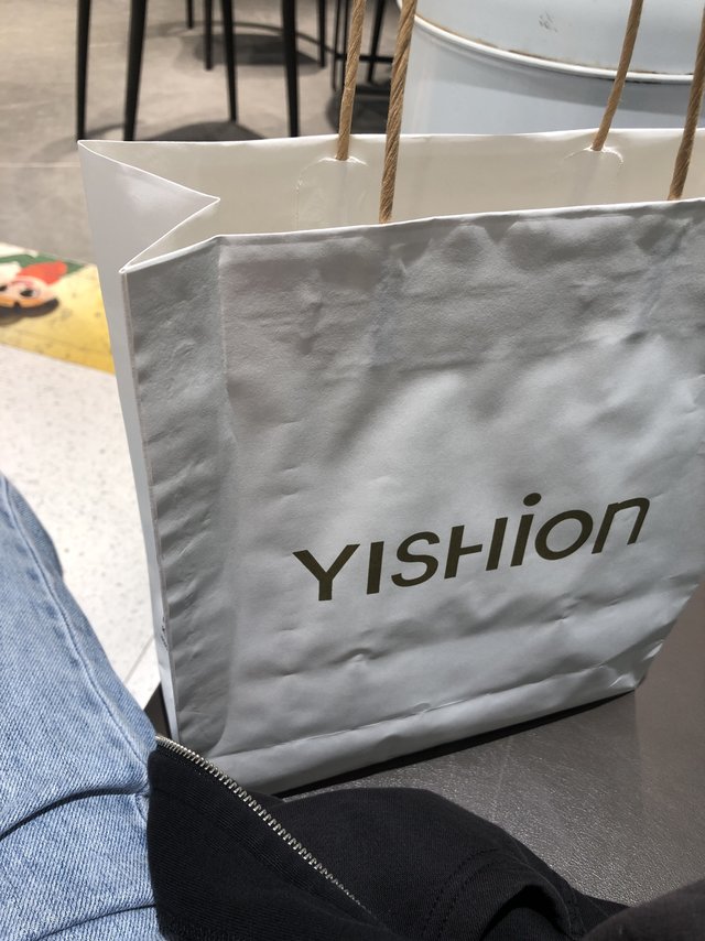物流很快客服客服的态度很好很喜欢已经吃