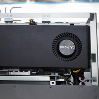必恩威展示 单涡轮散热器 RTX 4070 非公卡、纯铜散热片，适合紧凑平台