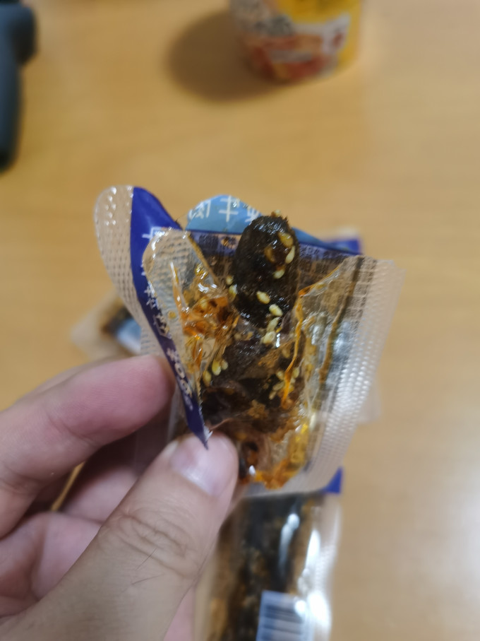 百草味肉干肉脯