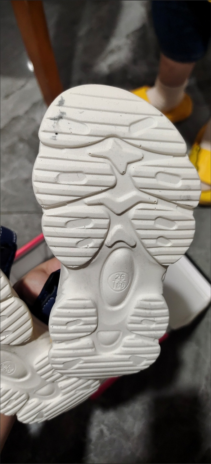阿童木儿童凉鞋