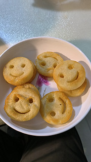 生活就要面带笑容-笑脸薯饼