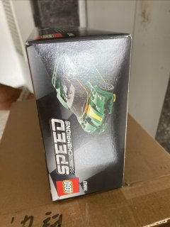 乐高76907莲花超跑