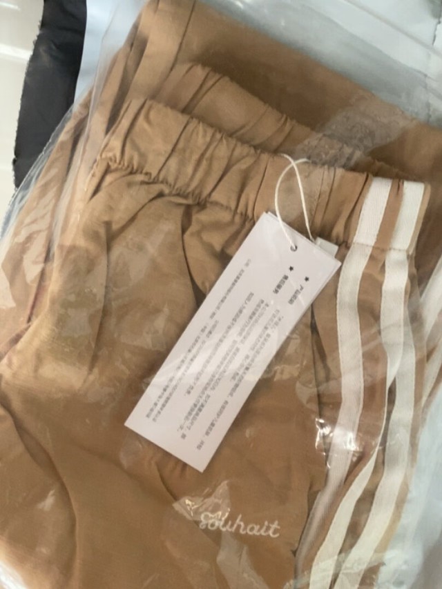 裤子已经收到了，材料很舒服，喜欢这个品牌