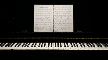 明基新品智能钢琴灯光学升级版专业测评