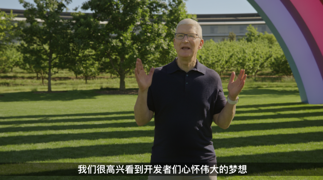 【图文直播】苹果WWDC23直播,值得买小编带你看Apple Park现场(获奖名单公布)