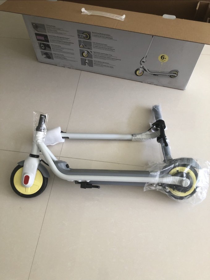 九号电动车整车