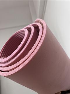 粉嫩的瑜伽垫