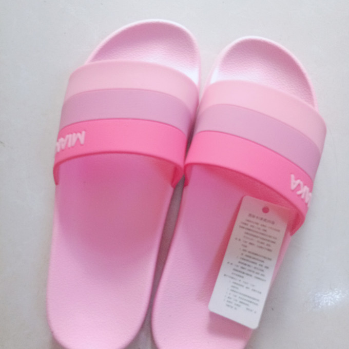 利达妮女式拖鞋