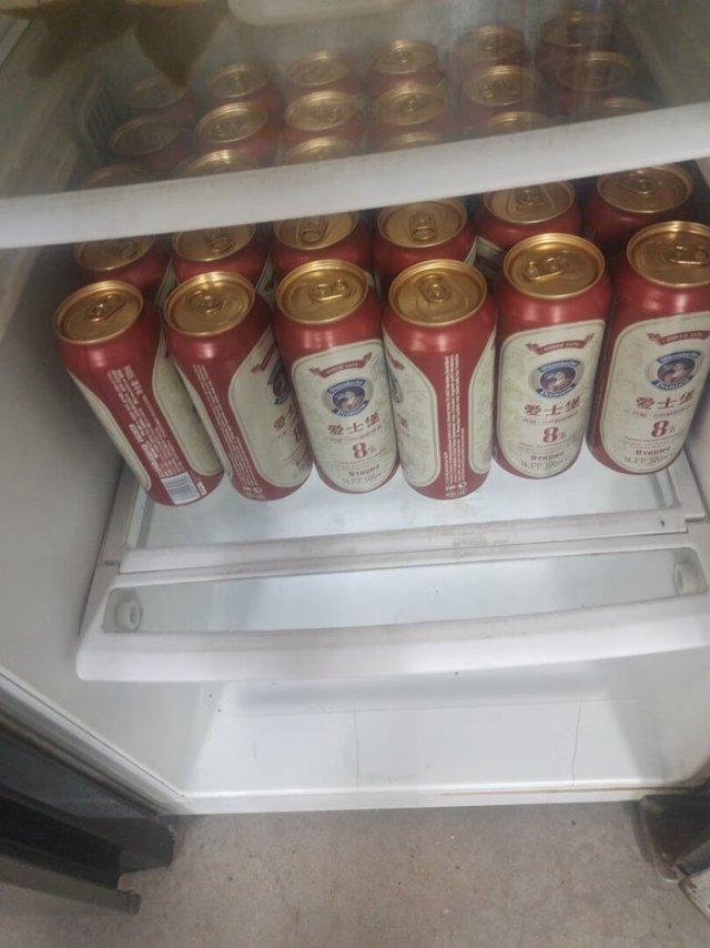 买了赶快喝了几瓶,总体感觉微苦,能接受,