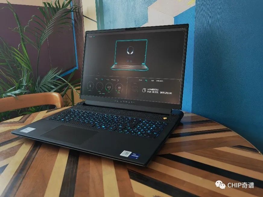 性能怪獸不止遊戲 戴爾alienware m18評測_筆記本電腦_什麼值得買