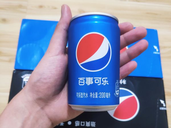 关于可乐，无糖or有糖，你的选择是?