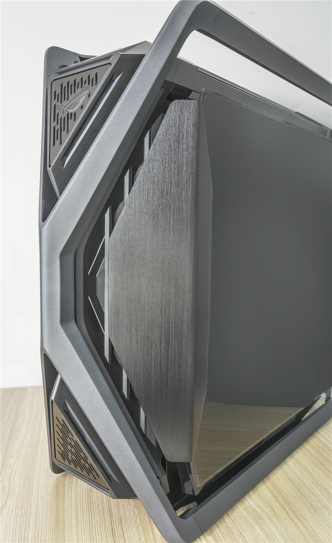 ROG HYPERION创世神机箱_什么值得买