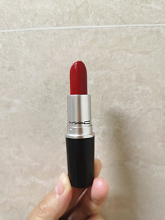 美到犯规，mac ruby woo