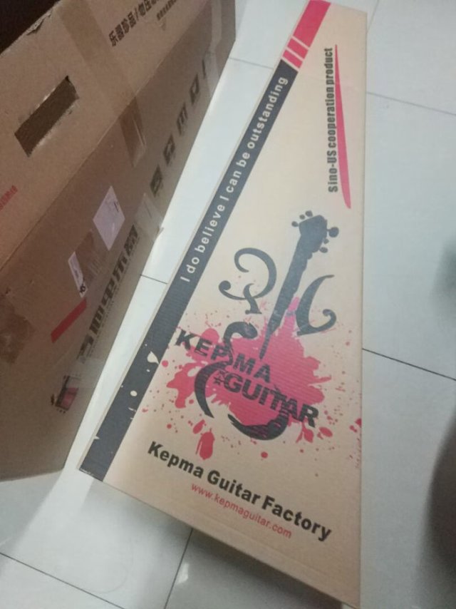 个人很喜欢这种古典色调，感觉特别棒，摸起