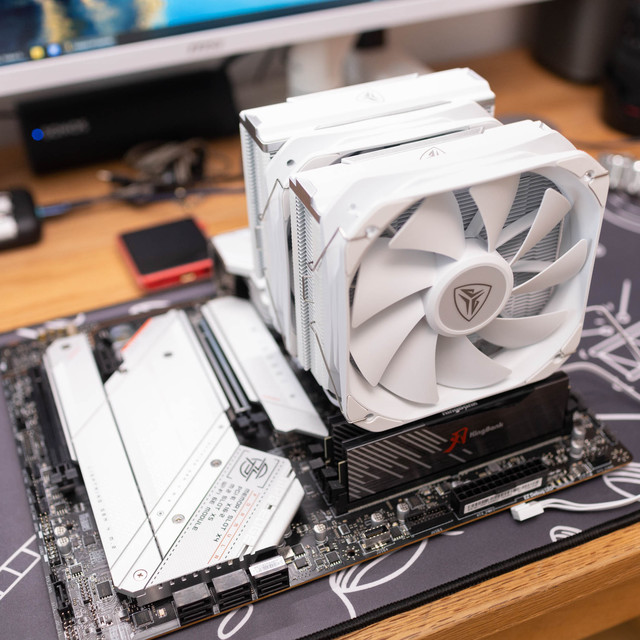 这个风冷竟然能压I7？超频三G6双塔散热器表现如何？