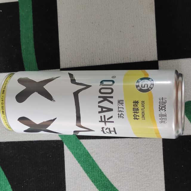 以为是气泡水谁只是起泡酒，把自己醉了