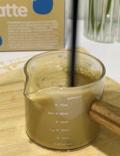 中啡牛乳生打鲜椰可可拿铁咖啡云南小粒冻干